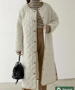 【OUTLET SALE 35%OFF】[低身長サイズ有]リサイクルタフタ軽量中綿配色パイピングロングコート